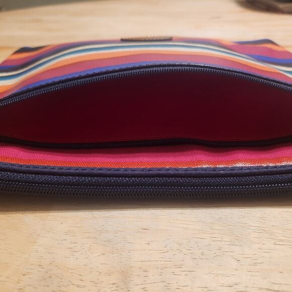 FOSSIL Tablet Zipper Sleeve Cover Multi-Color Stripes - Picture 8 of 10